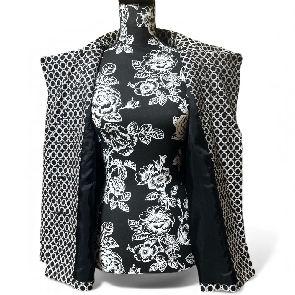 Rafaella Classic Embossed Circle Pattern Blazer - image 4